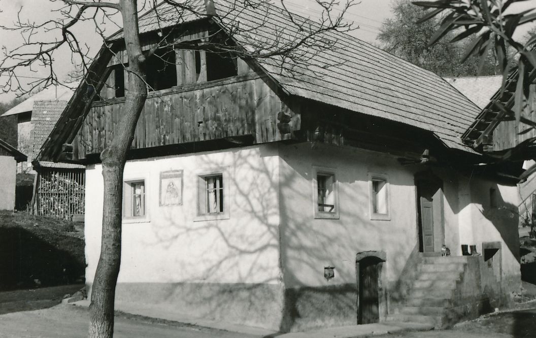 eika image